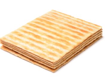 Baked puff pastry dough sheets